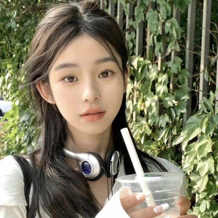 美穗的小酒窝